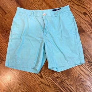 Men’s Vineyard Vines Shorts. Size 34. Excellent Condition. Teal Color.